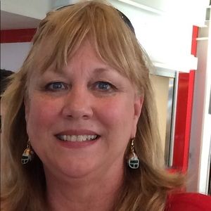 Meet your Posher, Cindy savage